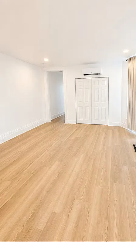 126 West College St. Unit 8 — Photo 4