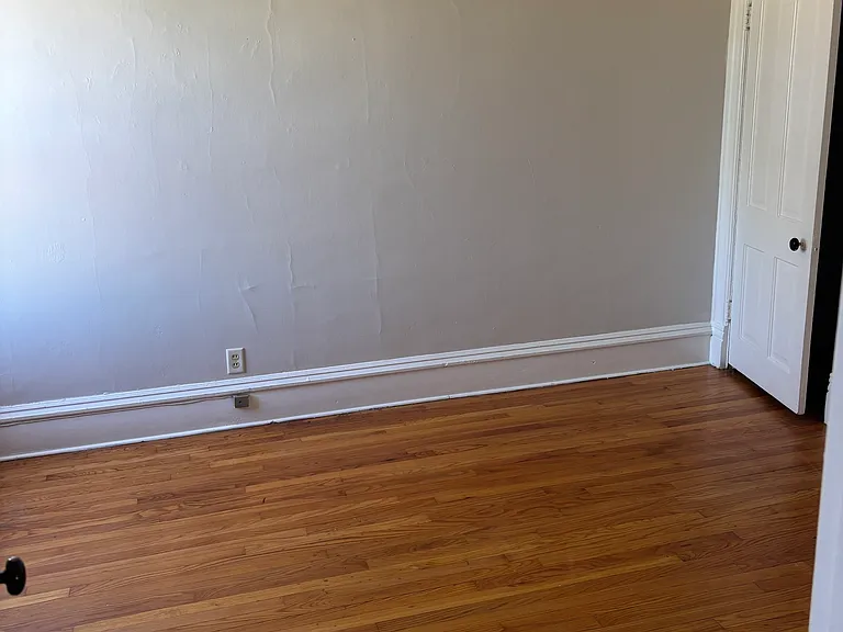 735 Rose St #2 — Photo 5
