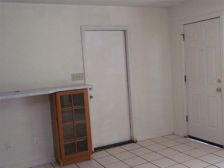108 Timber Ln — Photo 8