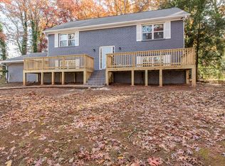 2332 Greenway Dr, Decatur, GA 30035