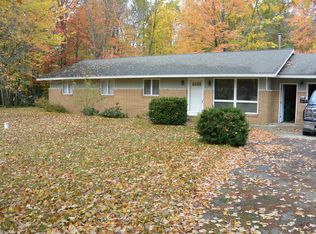 1754 Dean Dr NW, Kalkaska, MI 49646