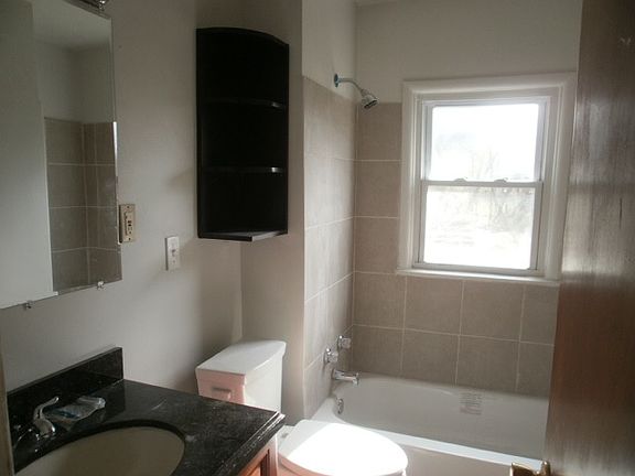 2nd image of 3115 La Salle Dr