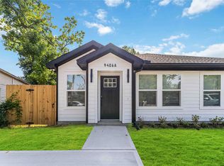 9406 Sandra St #A, Houston, TX 77016