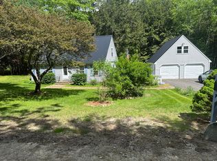 124 Lovejoy Shores Dr, Fayette, ME 04349