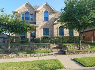 440 Castle St, Desoto, TX 75115