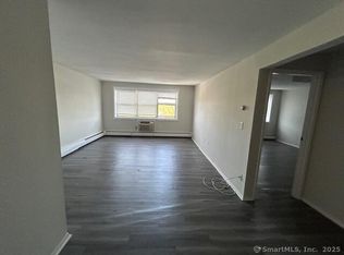 40-2 Prospect Ave #4F, Norwalk, CT 06850