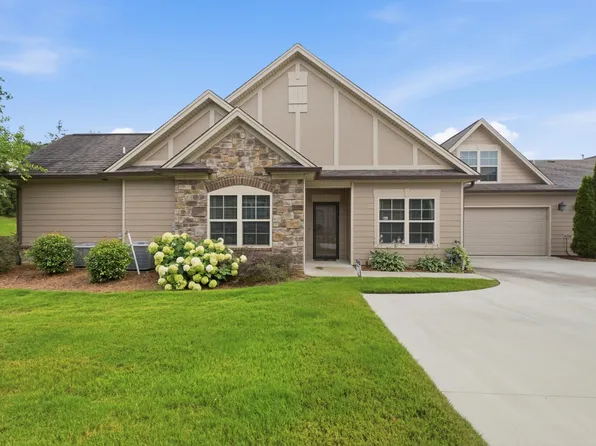 1746 Sedgefield Dr, Ooltewah, TN 37363