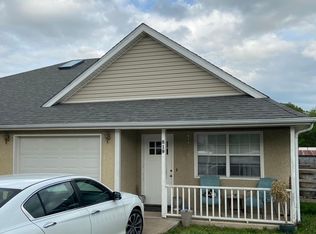 819 S Greenwood Dr, Joplin, MO 64801