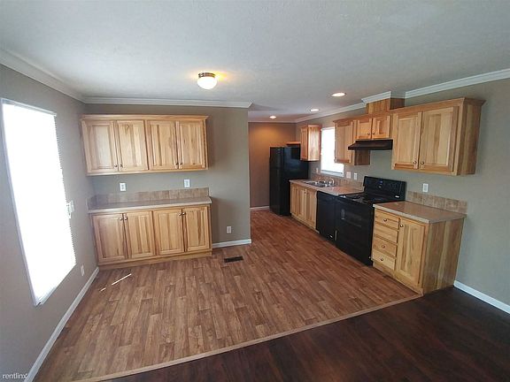 5th image of 54 Cherry Ln