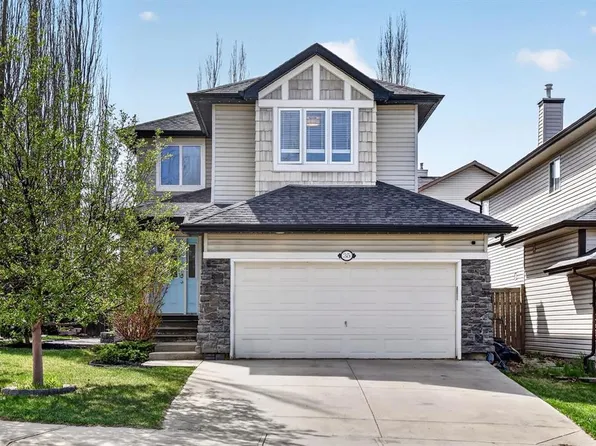 35 E Crestmont Dr SW, Calgary, AB T3B 5X7