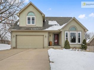 3233 S Gateway Dr, Independence, MO 64057