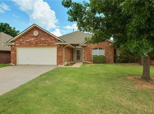 11920 NW 6th St, Yukon, OK 73099