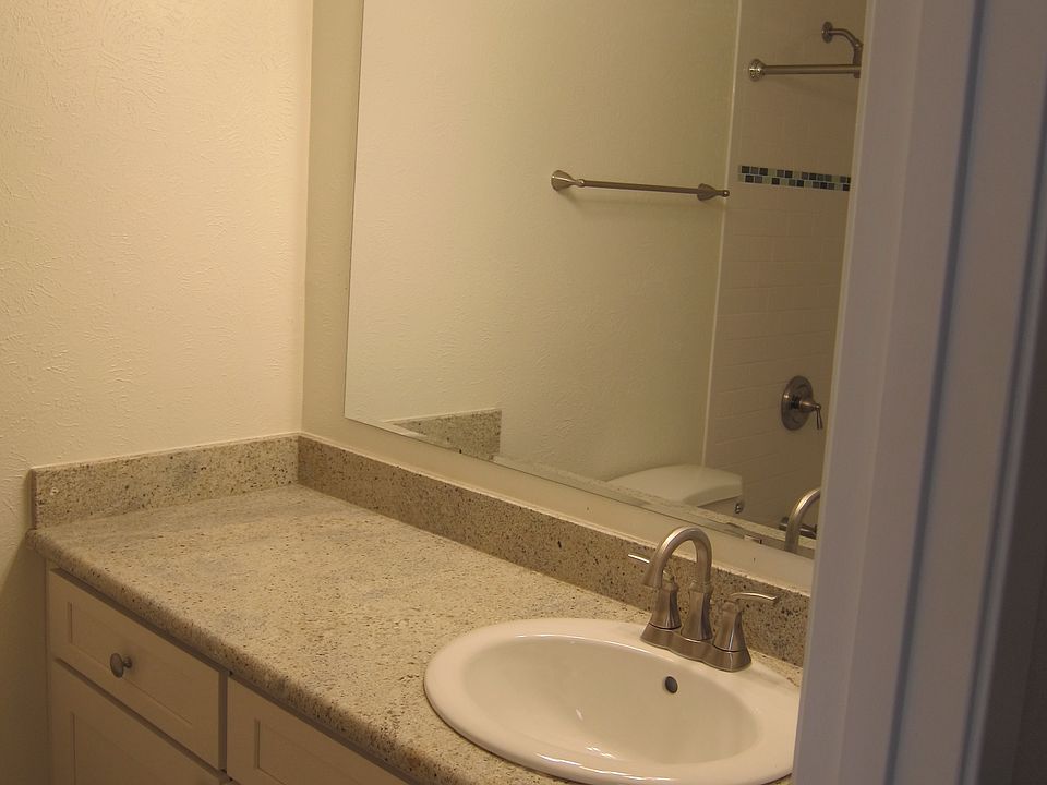 New granite vanity
