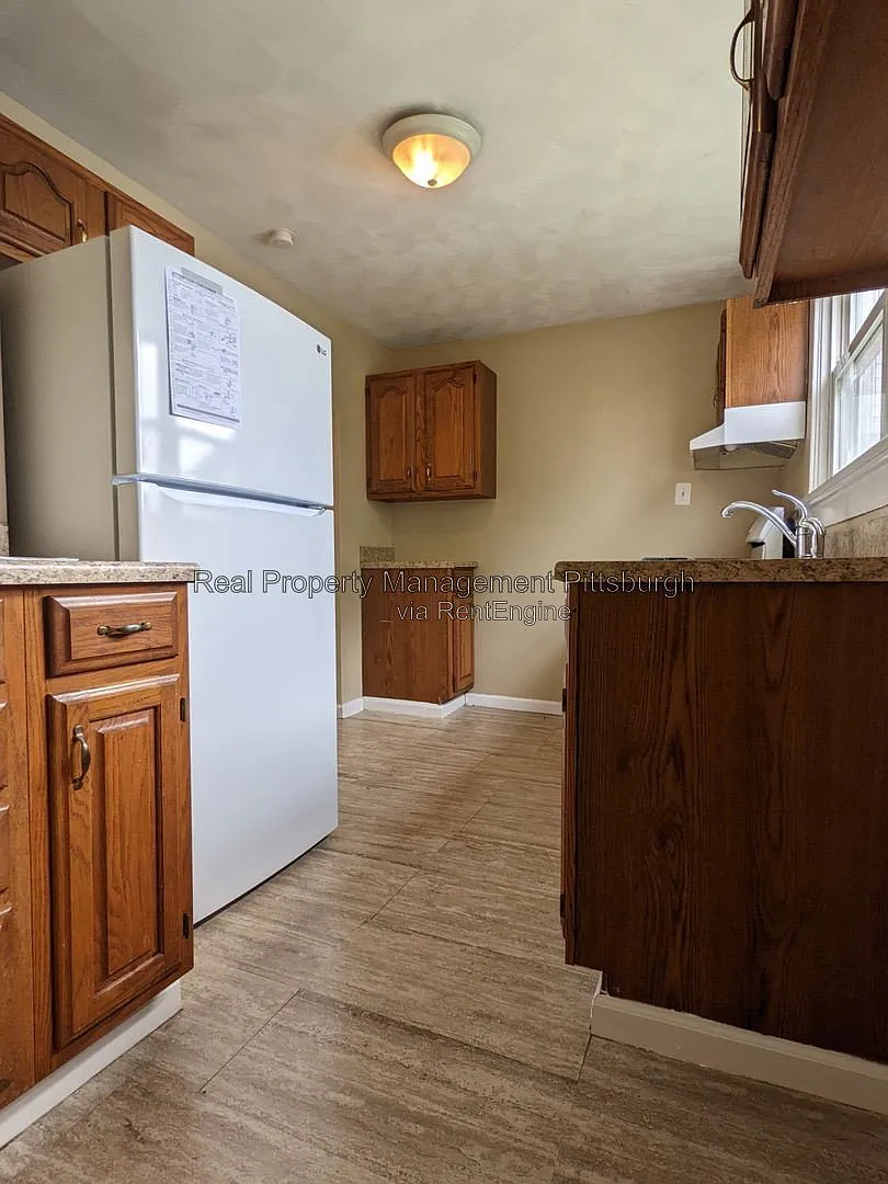 1 bed, 1.0 bath, 750 sqft, $1,025 — Photo 3