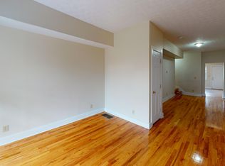 1370 Indianola Ave #1370, Columbus, OH 43201