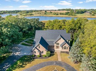 775 200th Ave, Fairmont, MN 56031