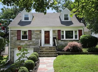 14 Evergreen Ter, Millburn, NJ 07041