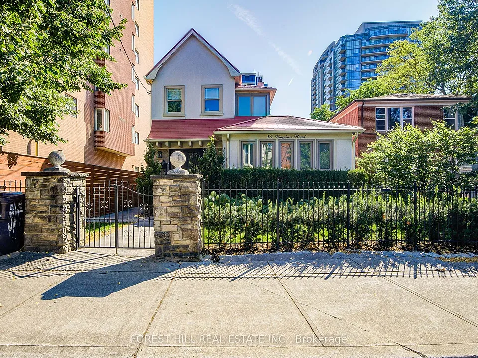 85 Vaughan Rd #5