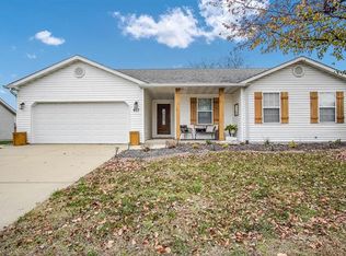 917 Jenna Lee Ln, O'Fallon, IL 62269