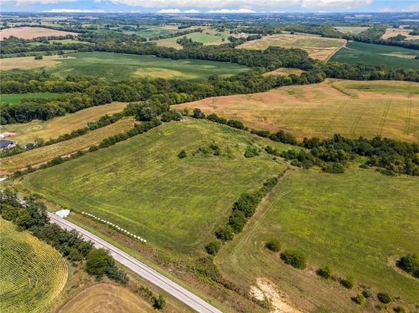 N County Road V Hwy, Dearborn, MO 64439