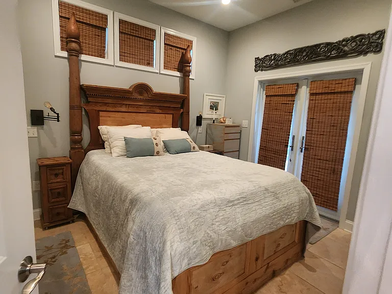 Main bedroom