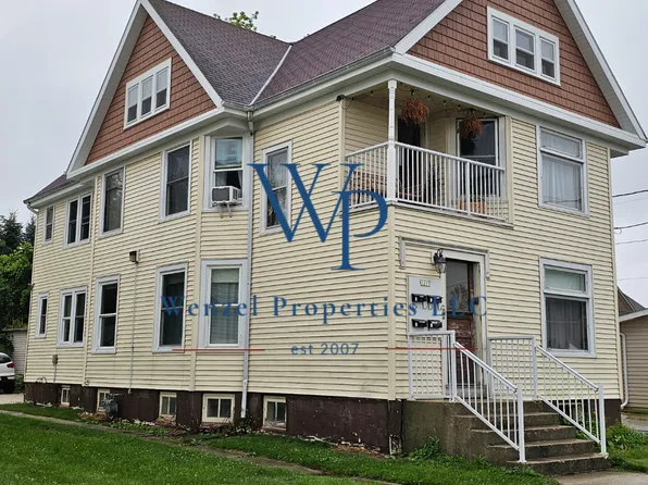 1215 Marshall St #D, Manitowoc, WI 54220