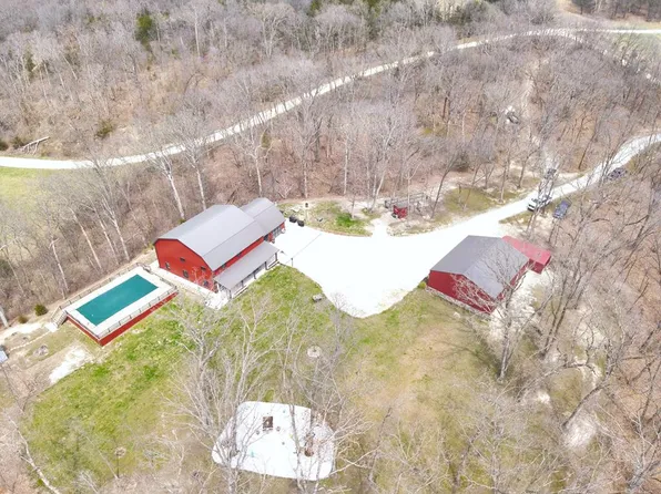 32761 Denim Pl, New Cambria, MO 63558