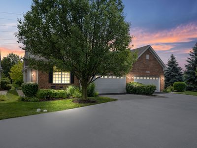 2859 Bond Cir, Naperville, IL, 60563