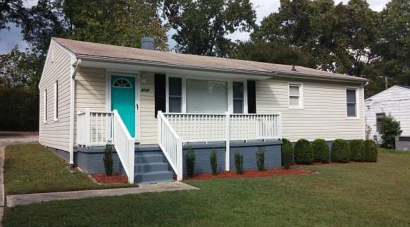 1st image of 2113 N Ashland Dr