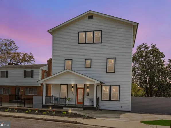 2815 Brentwood Rd NE, Washington, DC 20018