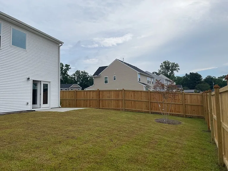 2903 Siebold Dr — Photo 34