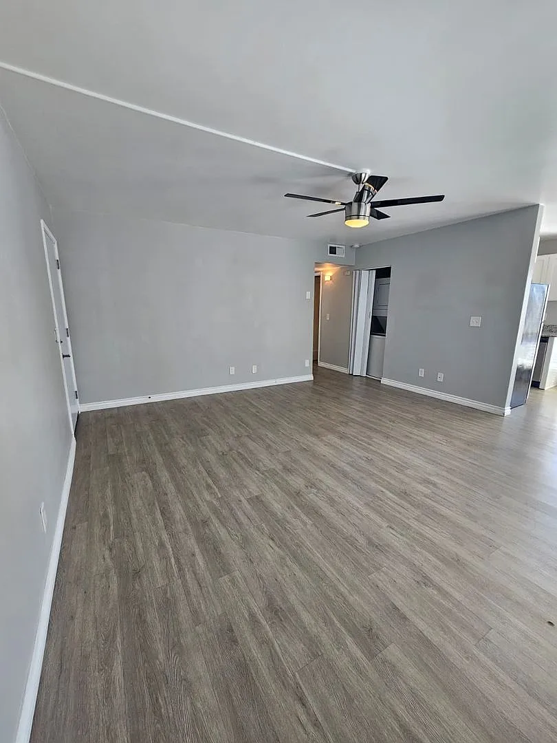 4541 Contour Blvd. — Photo 3