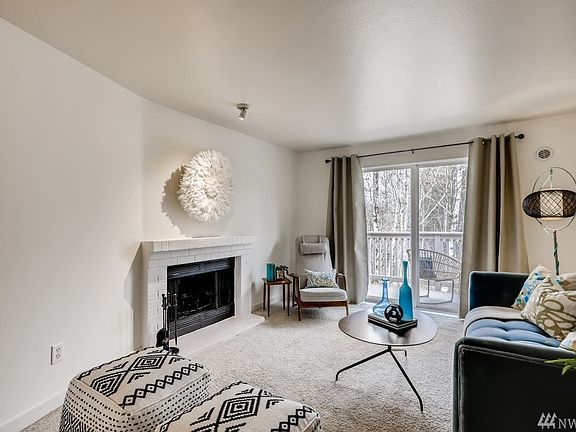 4th image of 14006 NE 181st Pl APT B304