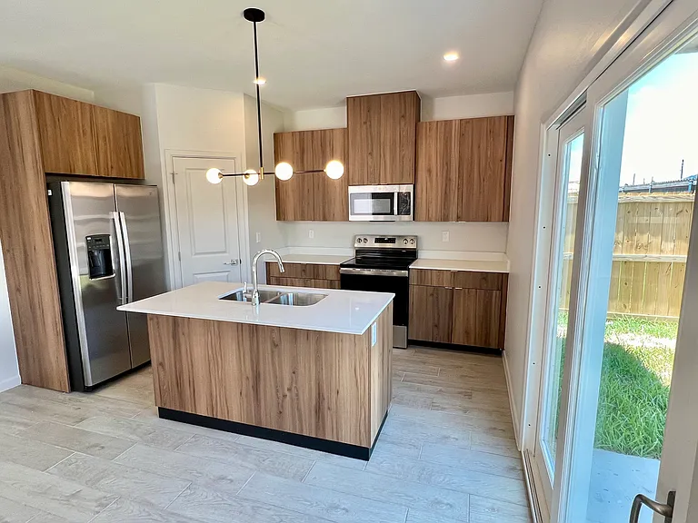 3500 Duke Ave #3 — Photo 10