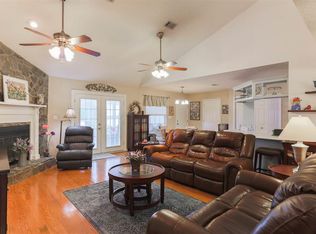 1151 Oak Ridge Trl, Cantonment, FL 32533