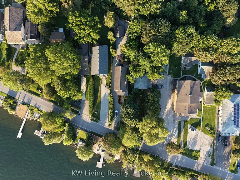 127 Lake Dr N — Photo 5