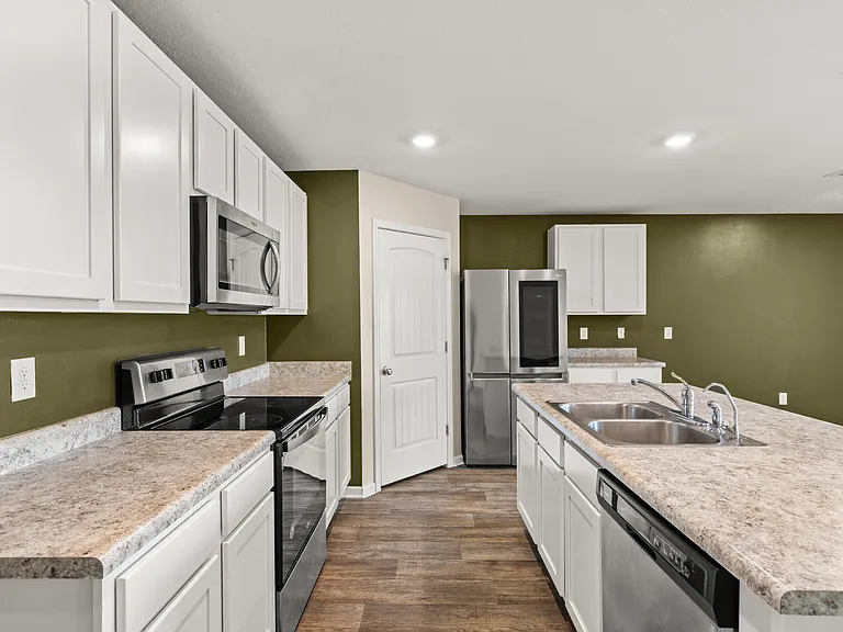 7292 Ellie B Dr — Photo 16