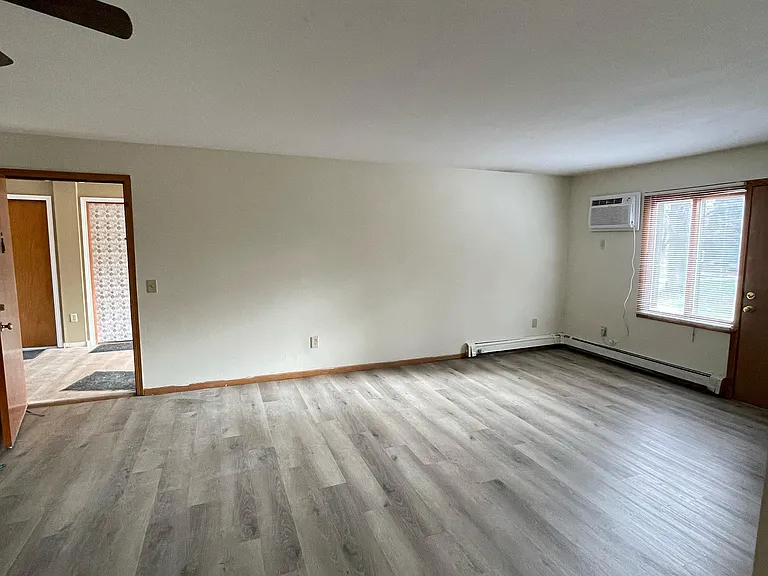 4741 Crescent Rd #4 — Photo 7