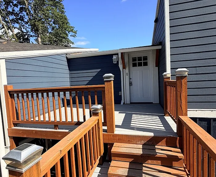 720 NE 34th Pl — Photo 31