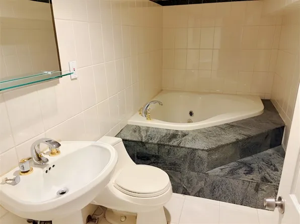 14 Monterey Avenue image 18 of 23