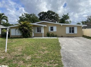 8220 NW 10th St, Pembroke Pines, FL 33024