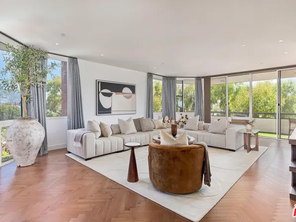 300 N Swall Dr Unit 452, Beverly Hills, CA 90211