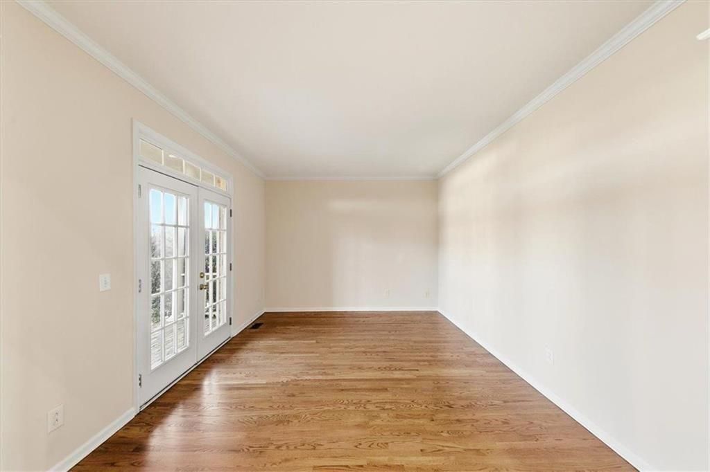 834 Valley Dr, Canton, GA - More
