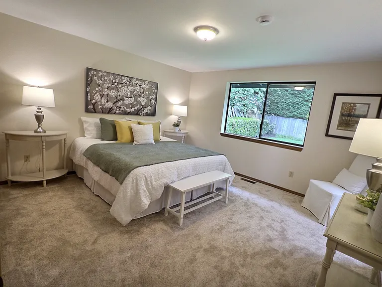 3910 Maple Rd — Photo 11