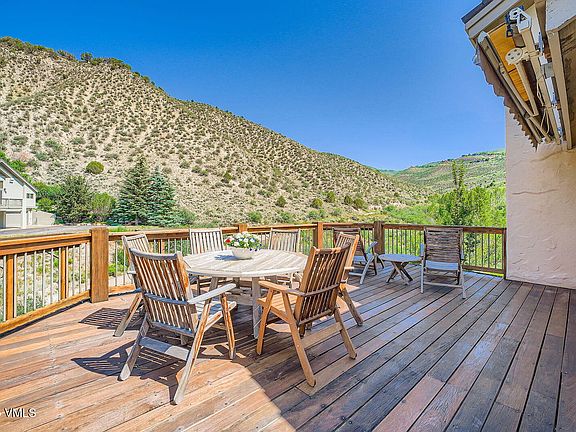 4th image of 1140 June Creek Rd