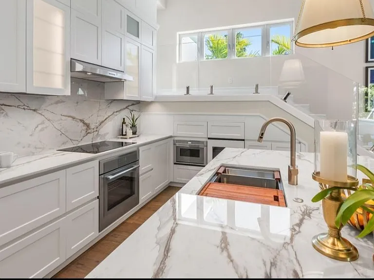 3741 Eagle Ave — Photo 23