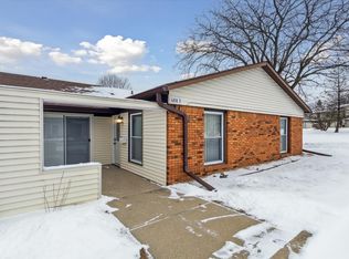 608 Kiwanis Ct, Freeport, IL 61032