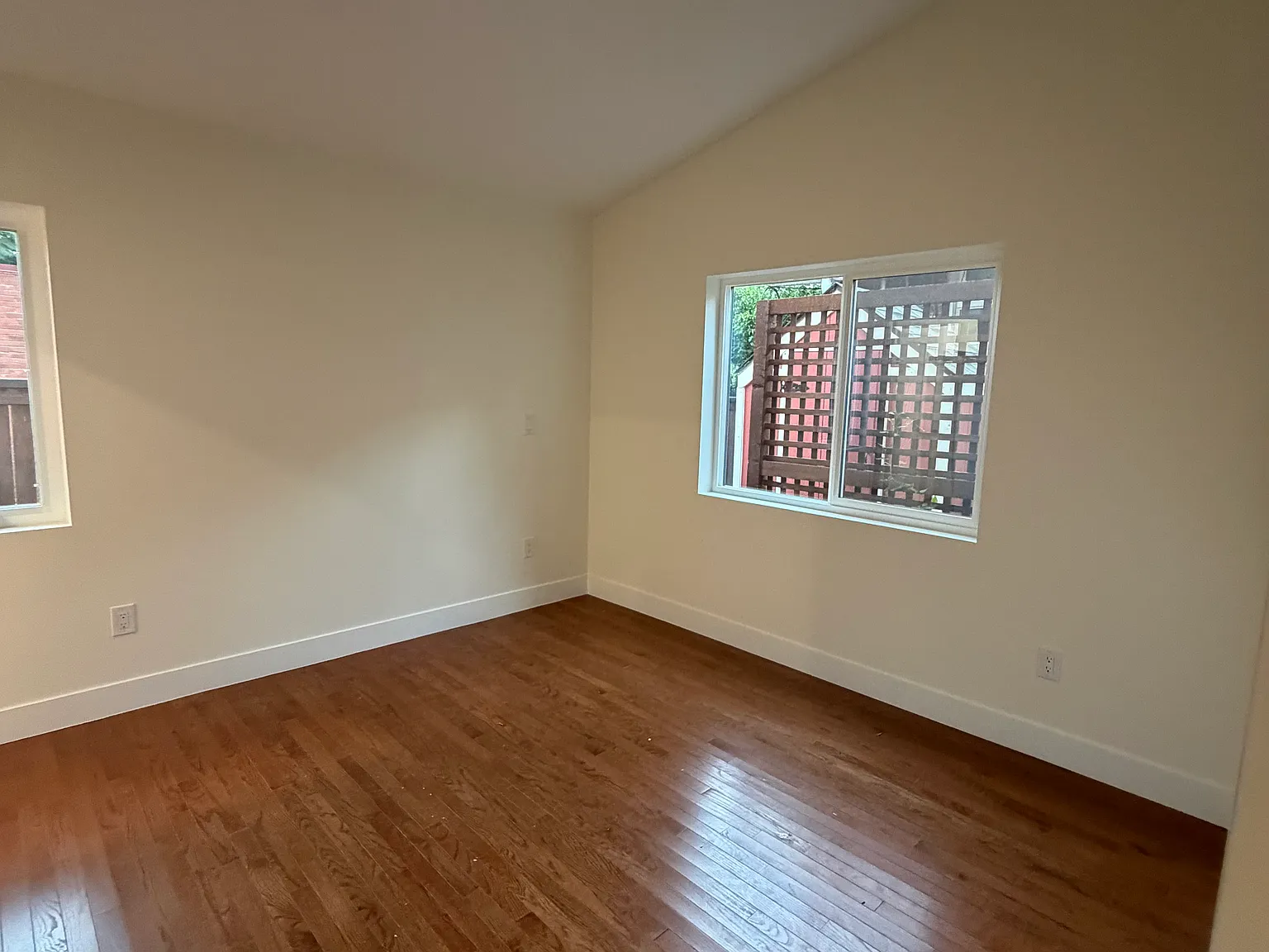 1 bed, 560 sqft, $1,700 — Photo 4