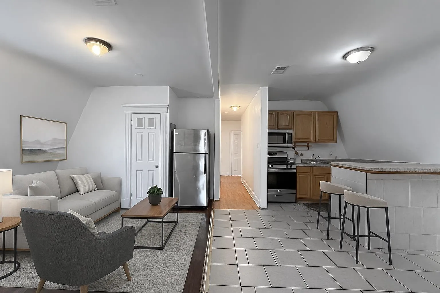3 bed, 1.0 bath, $2,350 — Photo 3