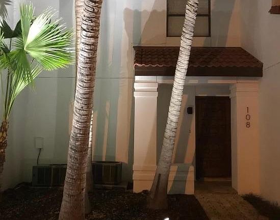 4th image of 108 E Shasta Ave